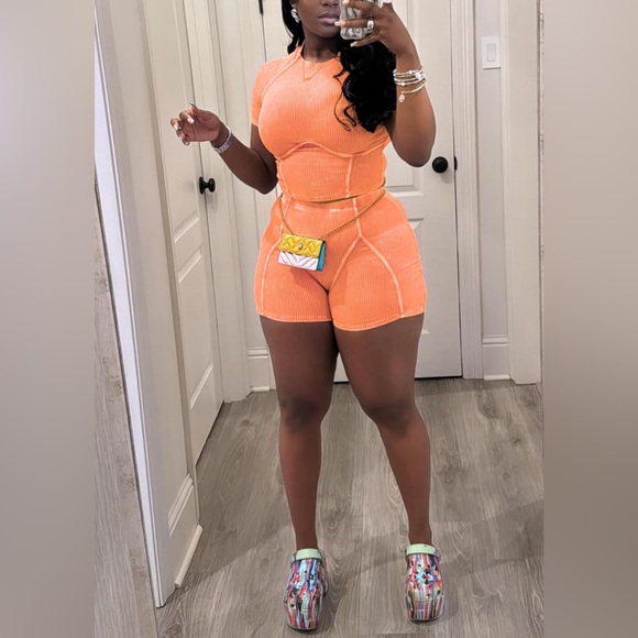 Casual Workout Stretchy High Waist Yoga Short and Crop Top Athletic Outfits 2024 - Picture 2 of 5